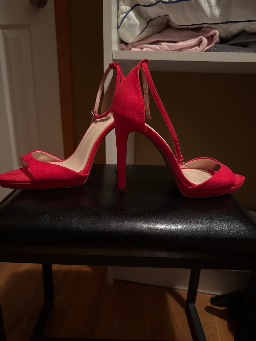 Windsor Red Faux Suede Ankle Strap Heels Stiletto Sandal Size 10